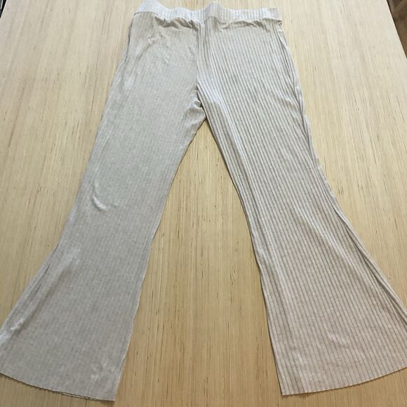H&M Beige Flared Ribbed High Stretchy Waisted Pants XXL (2XL) - Picture 2 of 7